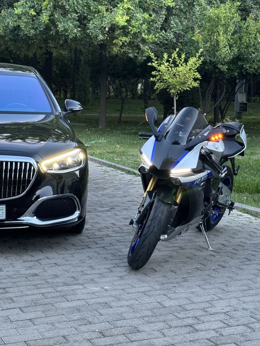 Yamaha r1m единственный в ближнем востоке