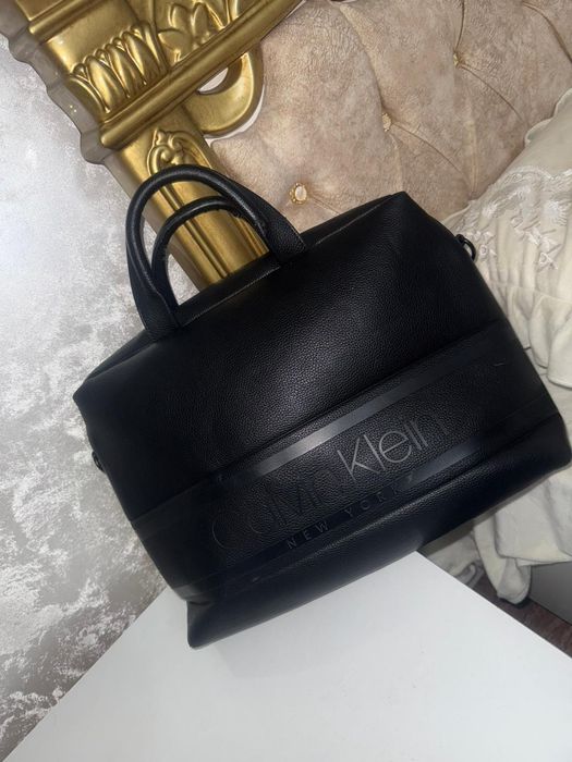 Geanta Calvin klein neagra