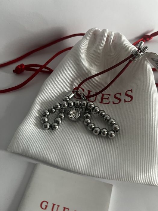 Set bijuterii Guess
