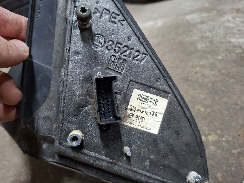 Ляво огледало Вектра Ц