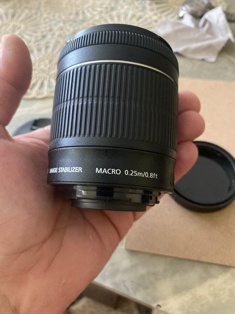 Обектив Canon 18-55 mm