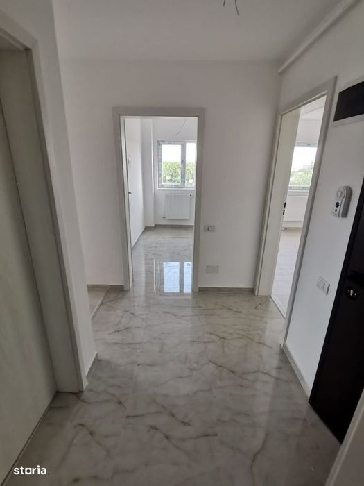 Apartament 3 camere langa metrou Aparatorii Patriei pret promo!
