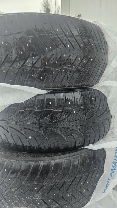 Продам резину срочно