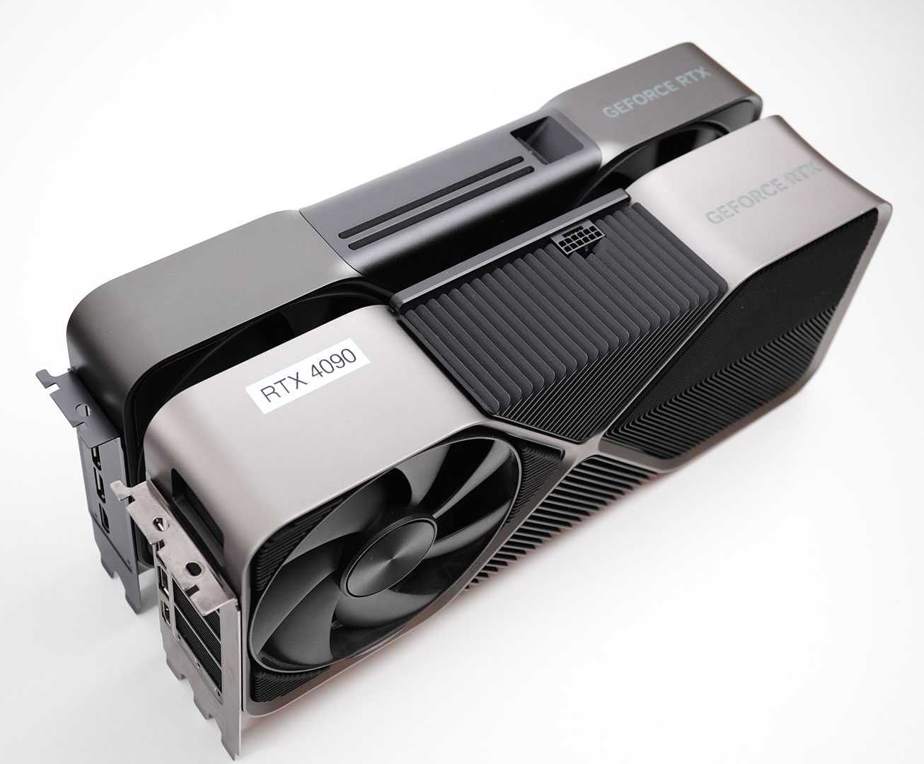 NVIDIA RTX 5090 Founders Edition
