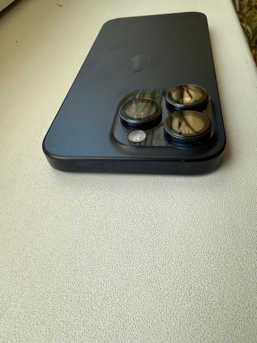 Vand Iphone 15 pro 128 gb,Blue Titanium