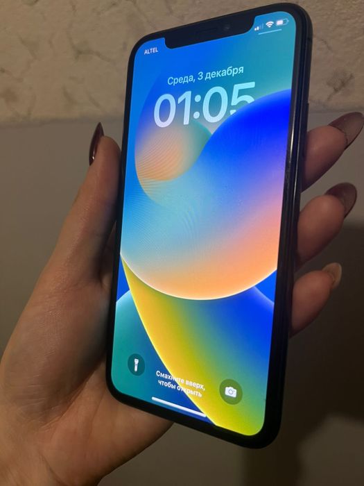 Айфон Х хорошем состоянием