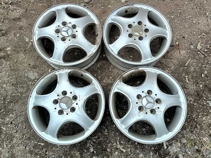 Продам оригинальные легкосплавные диски на Mercedes A-Class