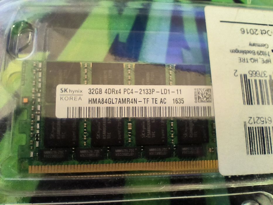 Оперативка 32GB DDR4 RDIMM ECC