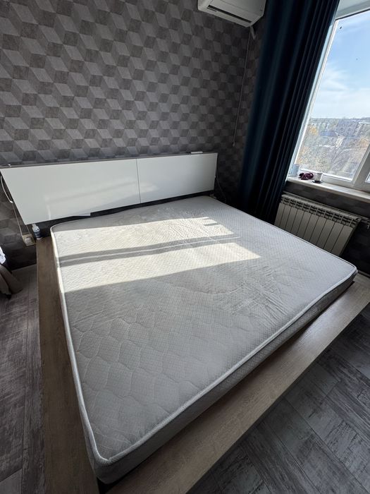 Продам матрас 200*200