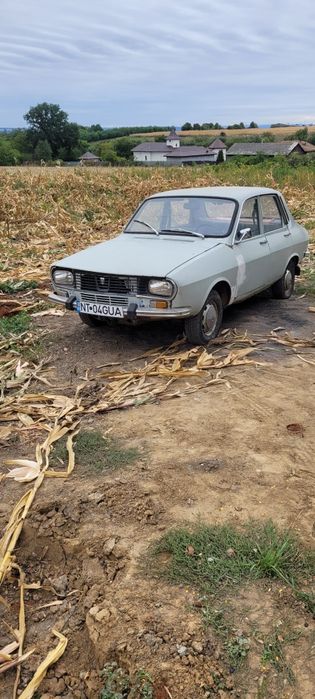 Vând  Dacia  1300
