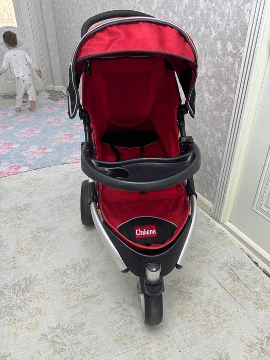 Детская коляска в отличном состоянии