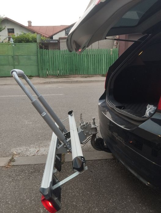 Suport 2 biciclete rabatabil complet accesorii noi