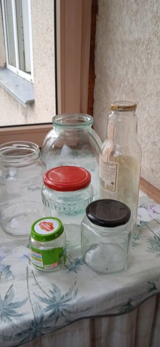 Продам банки стеклянные.