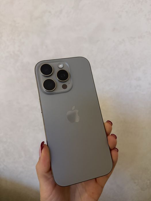 iPhone 16 pro 256 gb с 1г гаранция