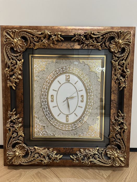 Картина часы 78 х 85 см.