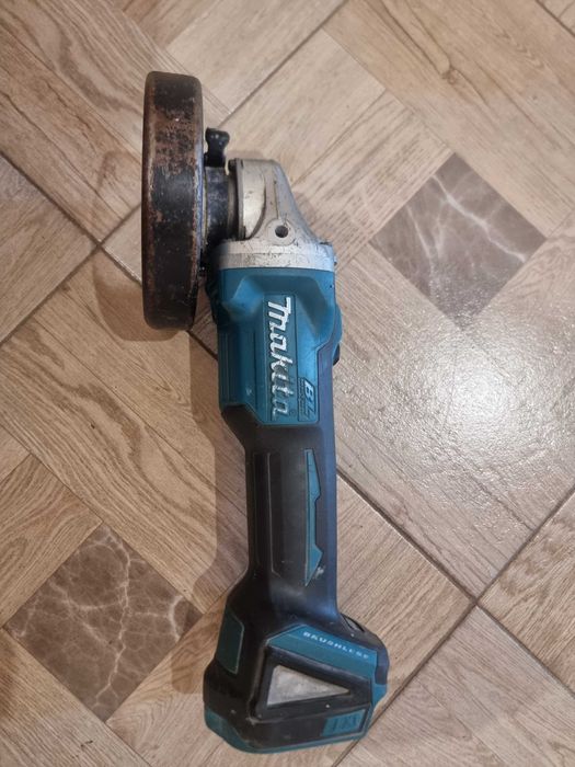 Инструменти MAKITA