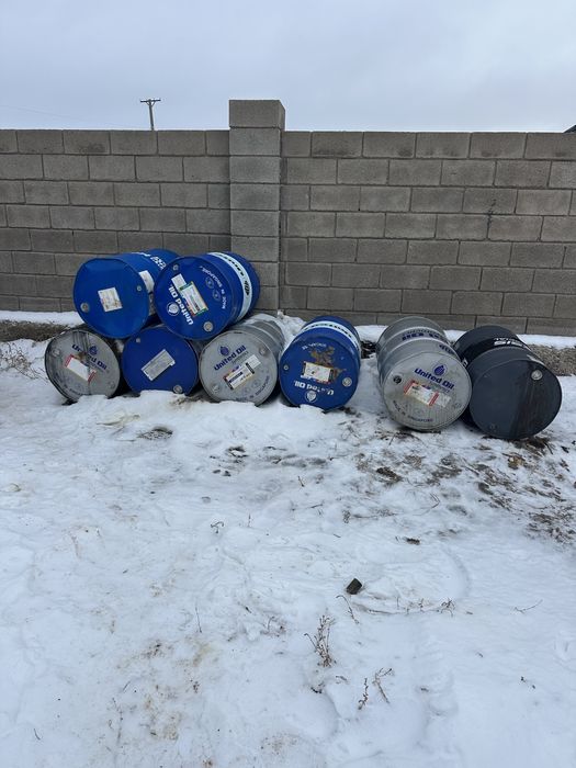 Пустые бочки 200 л из-под отработки 2000тг/шт (Ильинка)