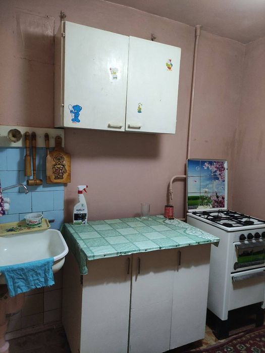 Продаётся срочно квартира .