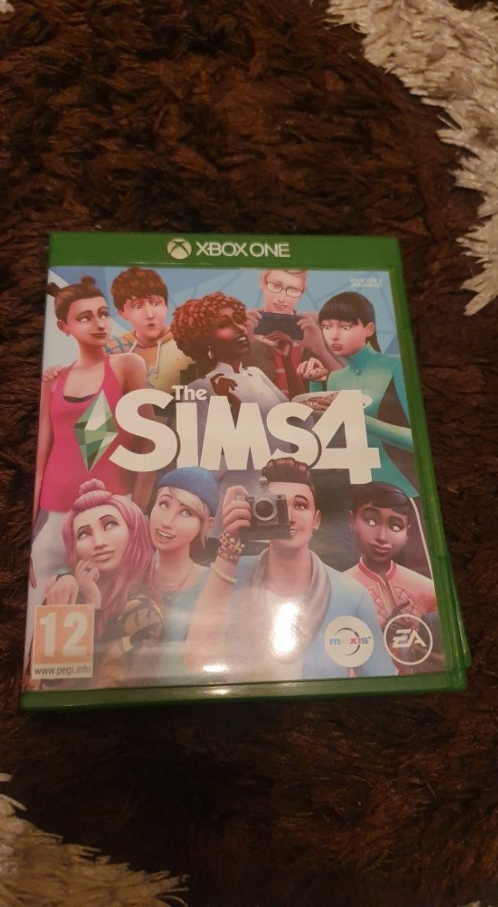 Sims 4 и Battlefield 2 за xbox one