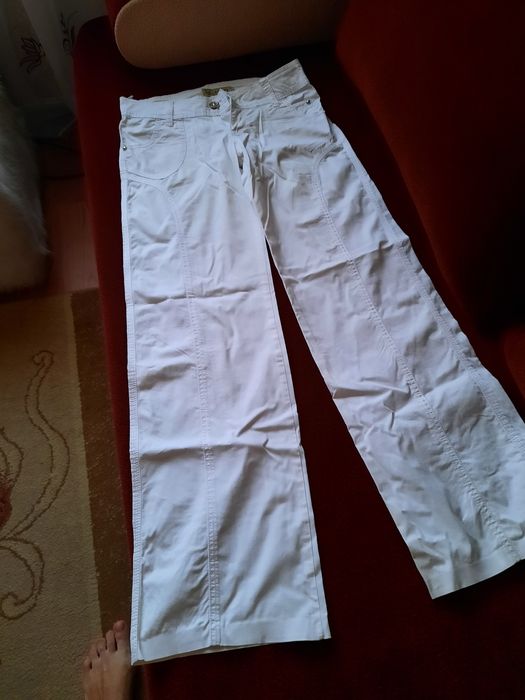 Брюки белые. продам