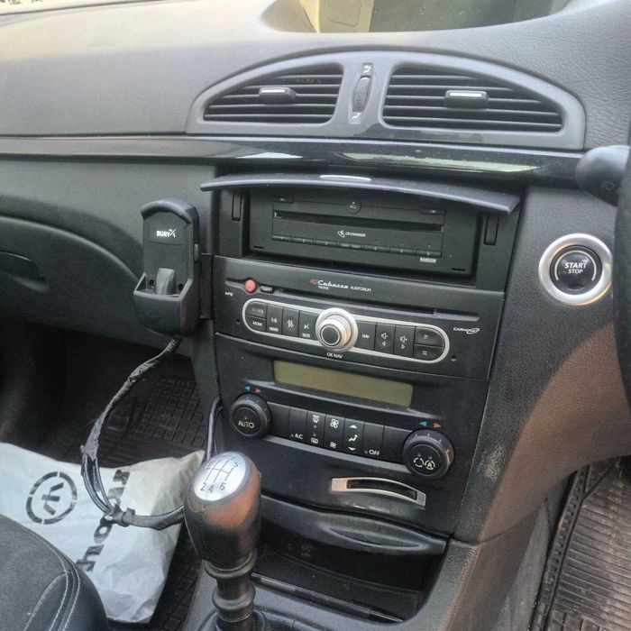 за части Рено Лагуна 2.0 dci 2007г фейс Renault laguna Full