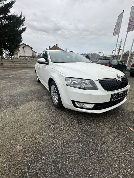 SKODA Octavia 4x4, Panoramic - 2.0 TDI