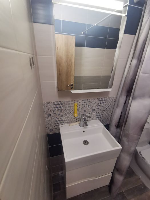 Тристаен апартамент под наем Варна кв. Бриз Варна  с паркомясто 1200лв