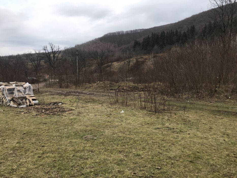 Teren intravilan localitatea Chiscau (Pestera Ursilor)jud Bihor