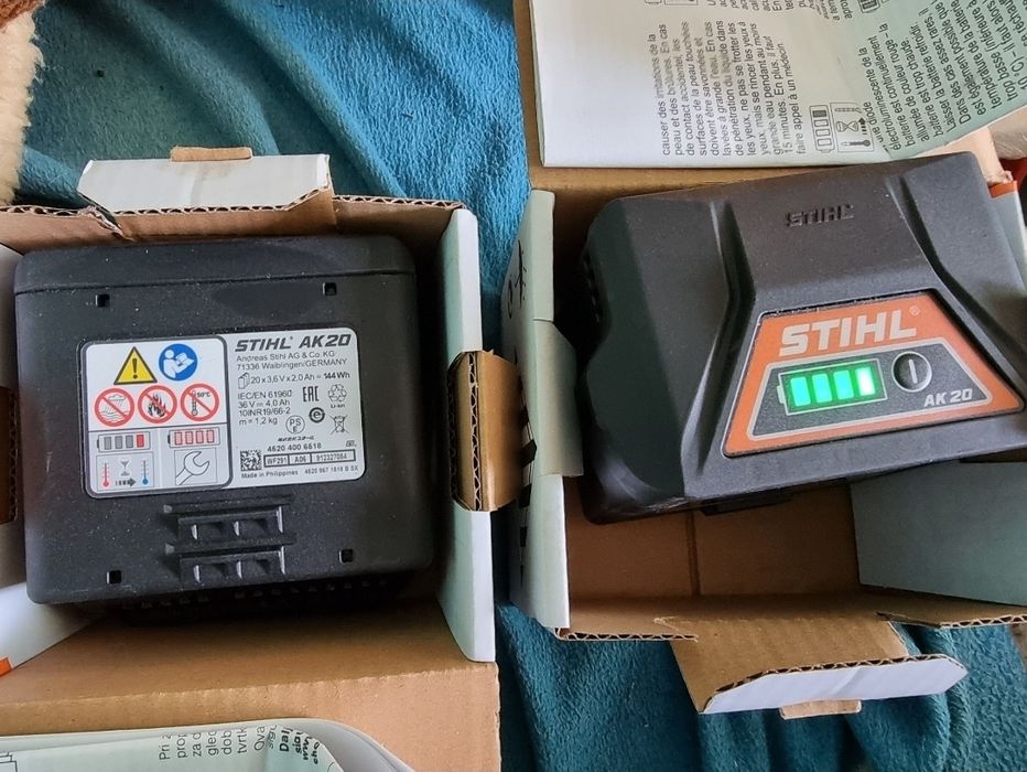 Stihl ak 20 acumulator