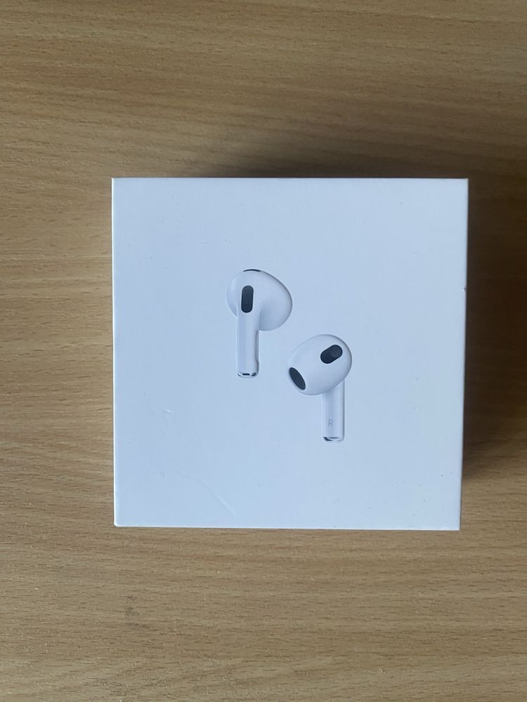 Слушалки Airpods 3