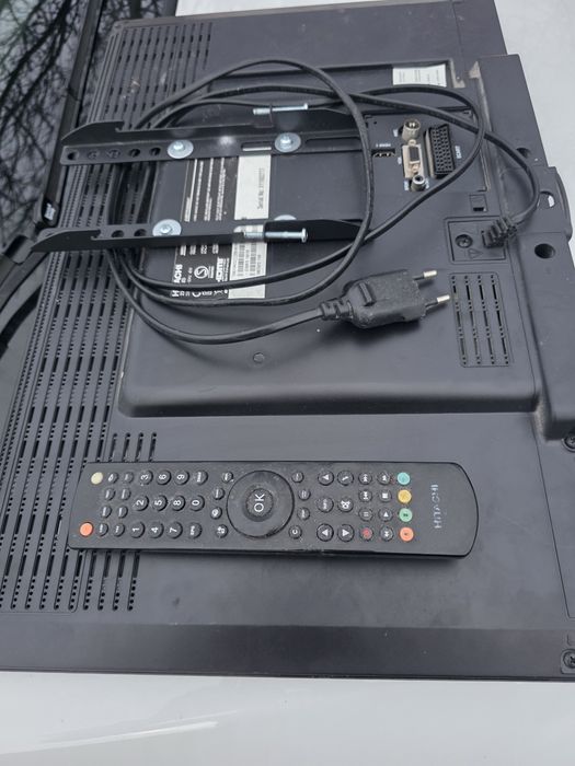 Телевизор  Hitachi