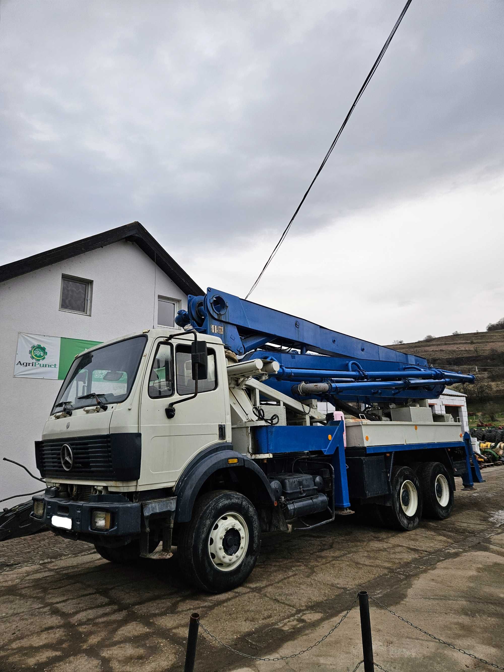 SCHIMB/Vand  Pompa de beton Mercedes SK Putzmeister MT32.4/125