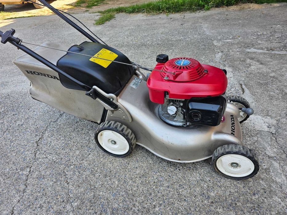 Моторна Косачка HONDA, Като Нова