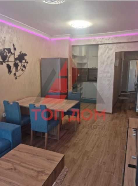 Дава се под наем Тристаен апартамент в Варна, Колхозен пазар - 97 кв.м за 700 € - Снимка #1