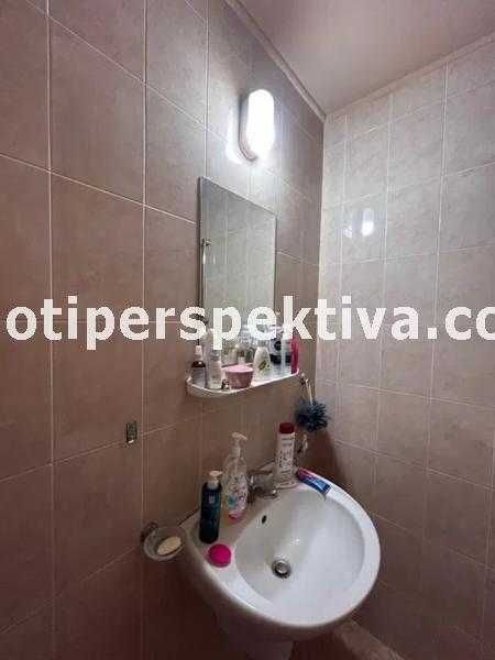 Продава се Двустаен апартамент в Пловдив, Център - 64 кв.м за 1930 €/кв.м - Снимка #8