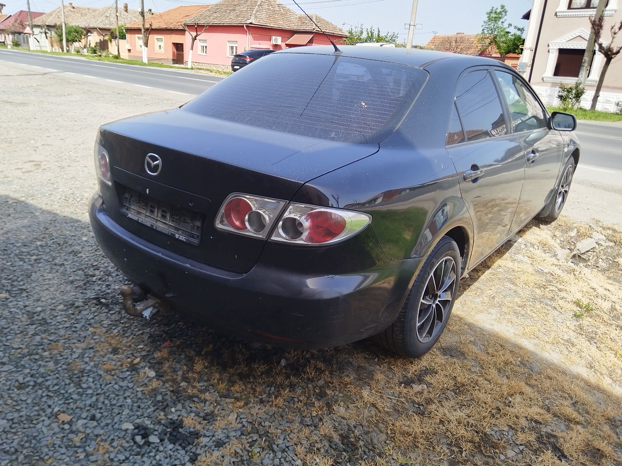 Bara spate Mazda 6 sedan an 2001-2007