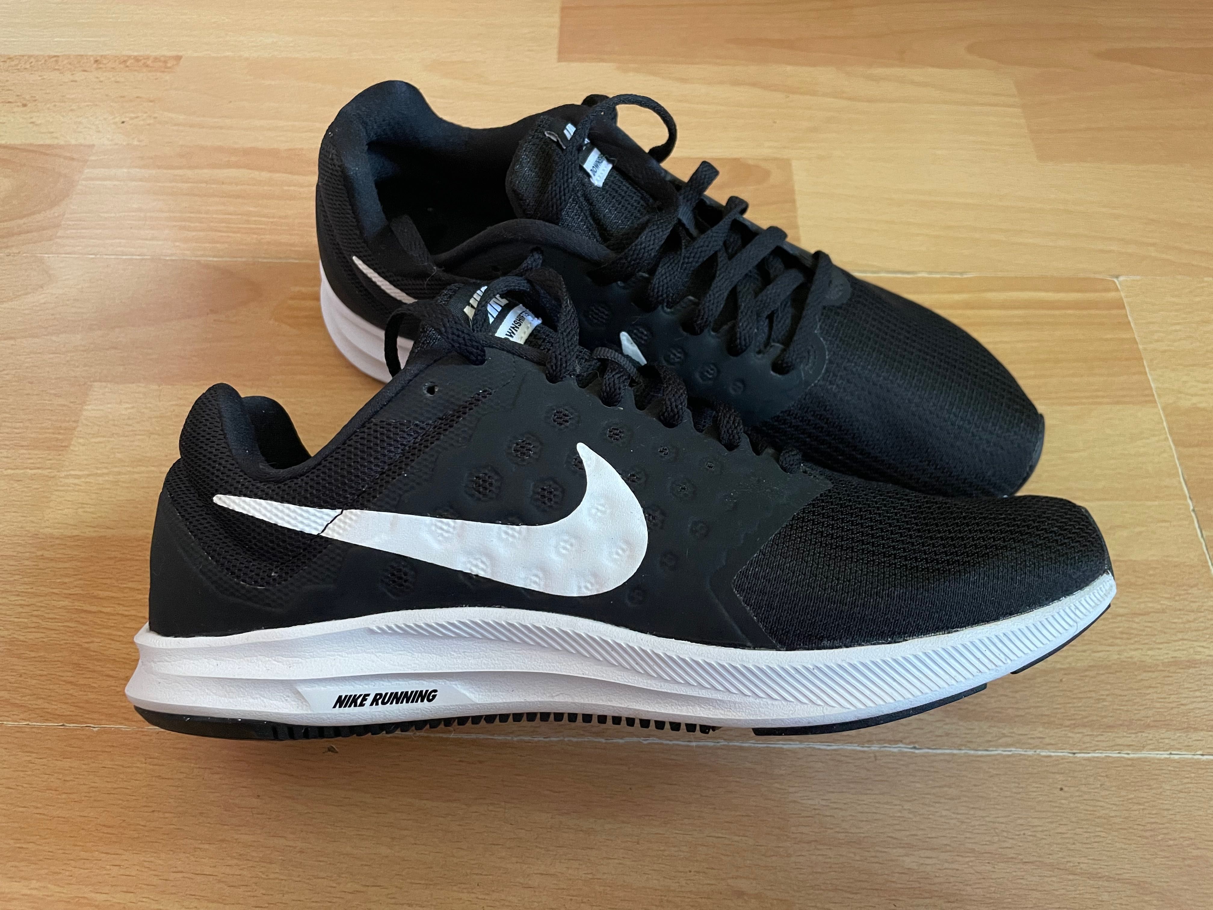 Nike Downshifter 7