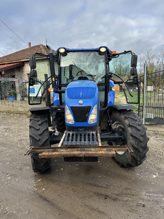 Трактор New Holland TD5.95 с плуг Madara