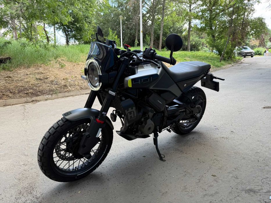 Husqvarna Svartpilen 401 2024