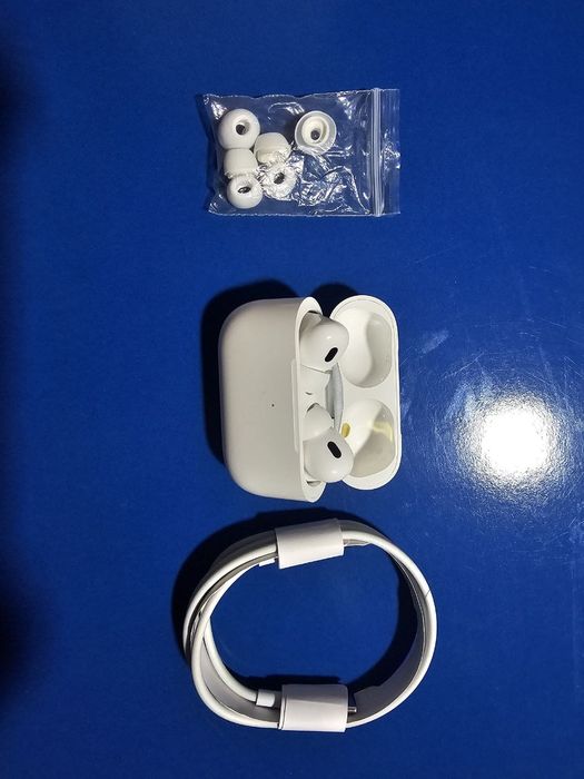 AirAirpods 4 original Новый Запечатанный