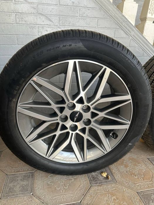 Genesis G80 диска + щина PIRELLI