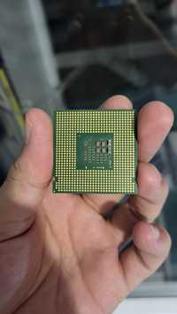Процессор Intel Celeron 1 ядерный ,775 сокет