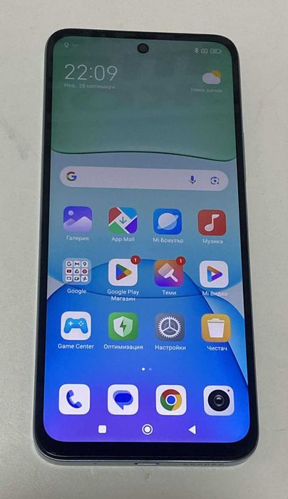 Продавам Redmi 13 128GB 6GB RAM