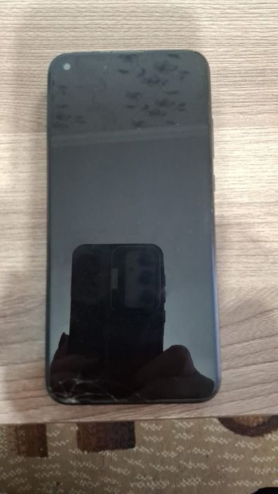 Продам телефон в отличном состоянии