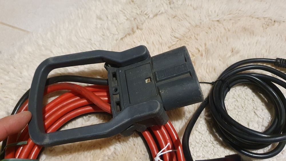 TriCom Futur smart 24v 50a