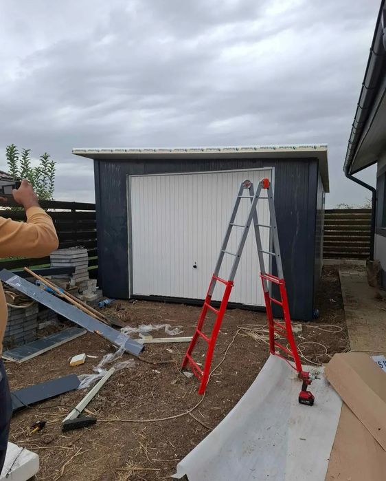 Vând garaje din panouri sandwich și magazine