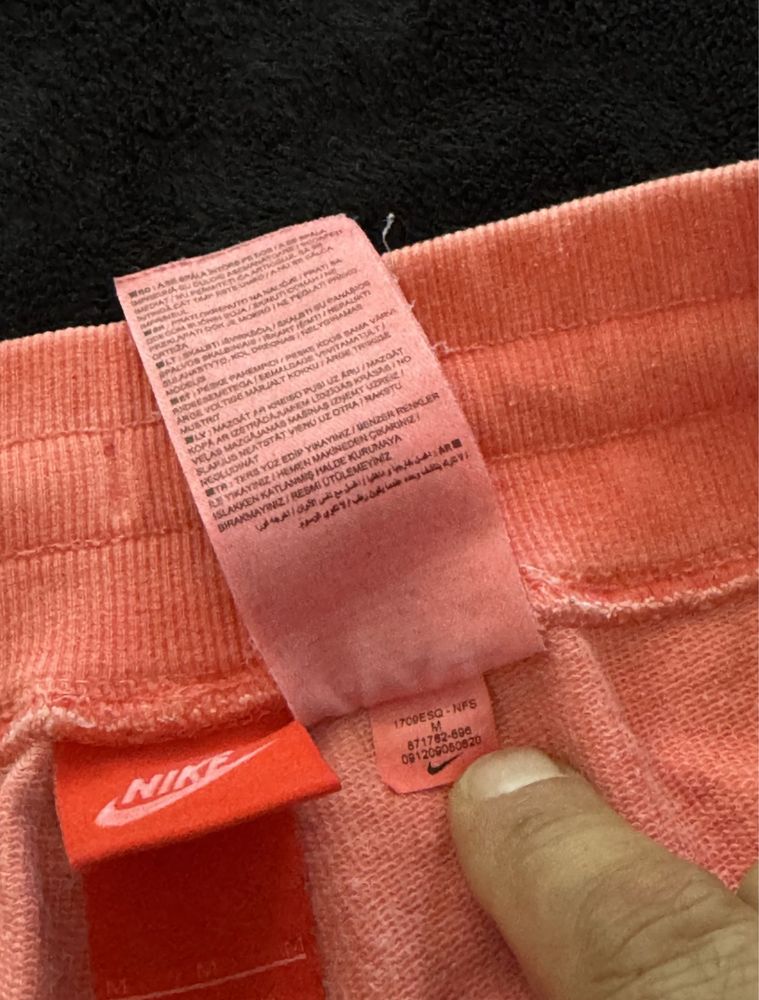 Nike,pantaloni scurți ptr.bărbați,măr.M