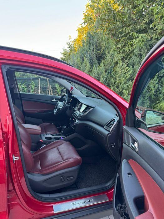 Hyundai Tucson  Luxury