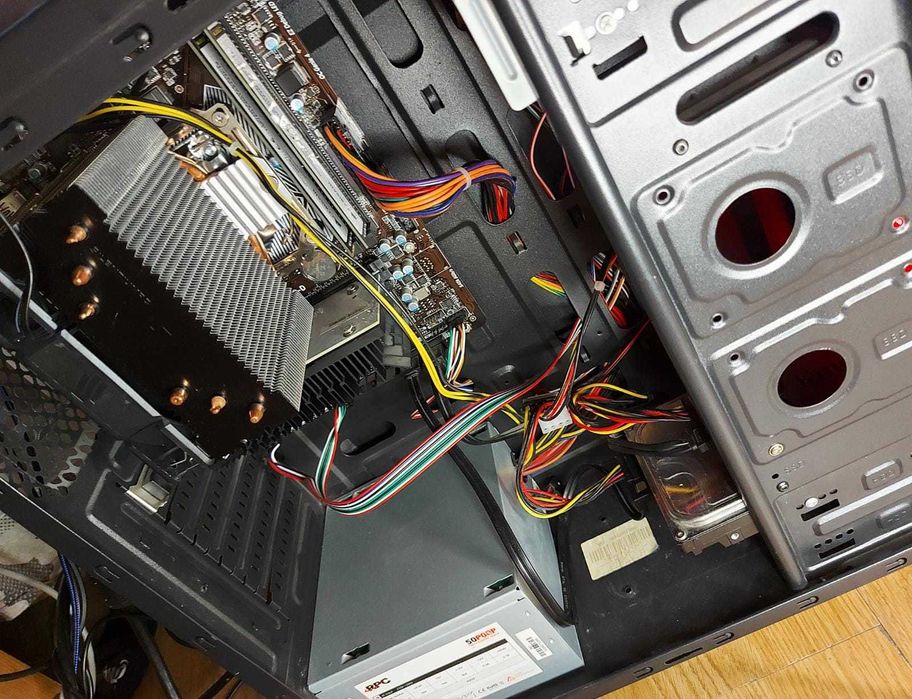 PC / Calculator                            .