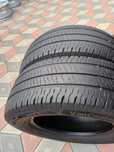 Vand 2 anvelope de vara 235 65 r16c CONTINENTAL foarte bune